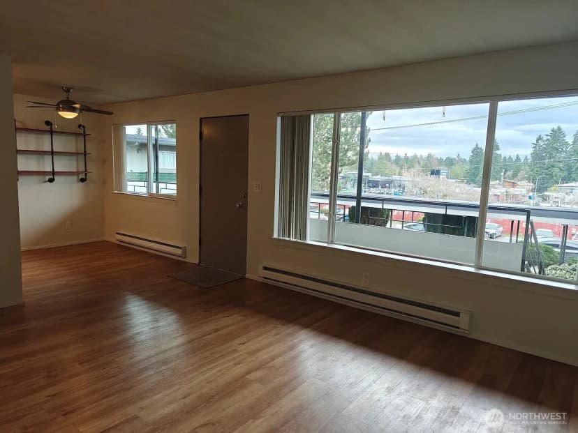 Property photo for 11521 26th Avenue Ne, Seattle photo 20