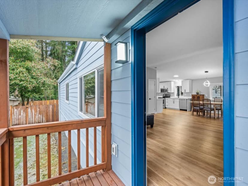 Property photo for 20500 Se 32nd Drive, Bothell photo 23