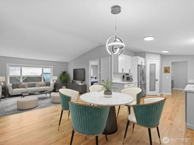 Property photo for 20500 Se 32nd Drive, Bothell