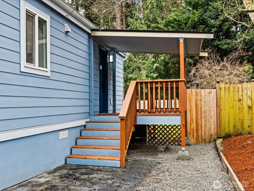 Property photo for 20500 Se 32nd Drive, Bothell photo 13