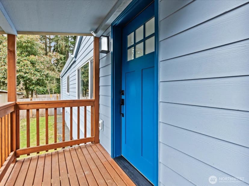 Property photo for 20500 Se 32nd Drive, Bothell photo 12