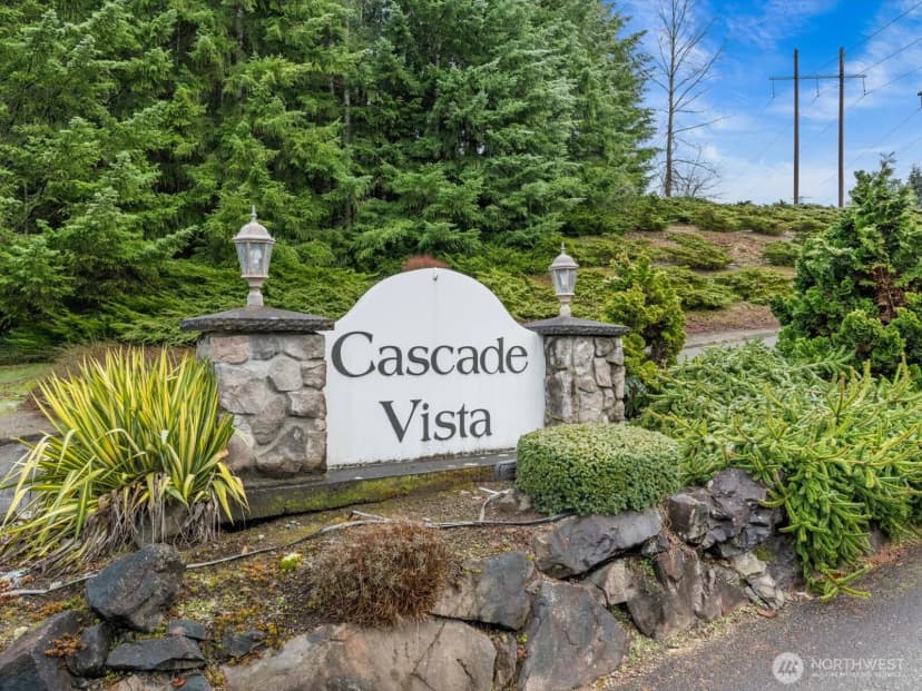 Property photo for 20500 Se 32nd Drive, Bothell photo 35
