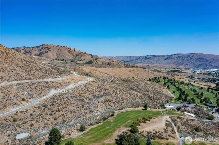 Property photo for 845 Long Drive, Chelan photo 2