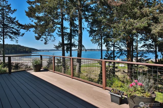 Property photo for 260 Rhodena Drive, Coupeville
