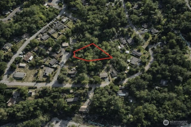 Property photo for 19921 Green Road, Granite Falls photo 5