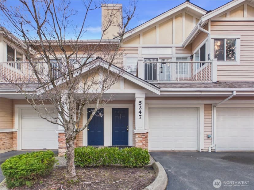 Property photo for 5247 164th Avenue Se #14-5, Bellevue