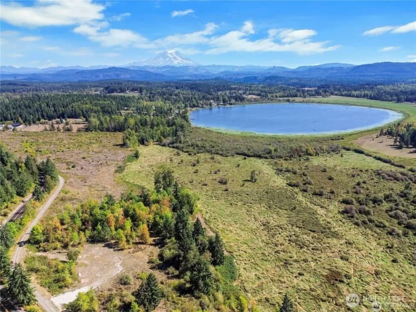 Property photo for 40325 Dean Kreger Road E, Eatonville photo 3