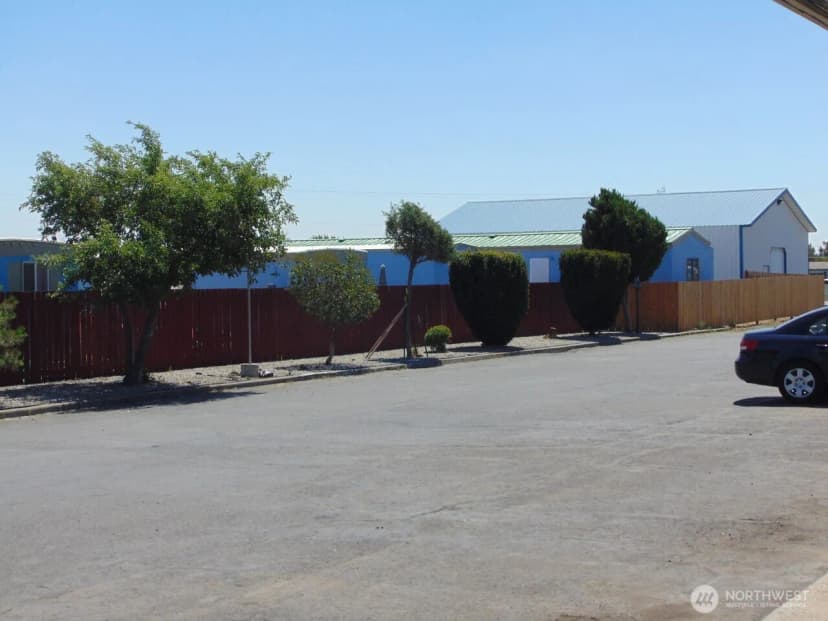 Property photo for 12525 W Sunset Highway, Airway Heights photo 8