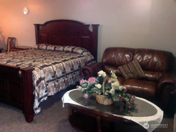 Property photo for 12525 W Sunset Highway, Airway Heights photo 32