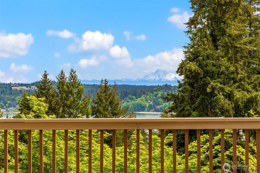 Property photo for 8226 Granite Drive Nw, Gig Harbor photo 30