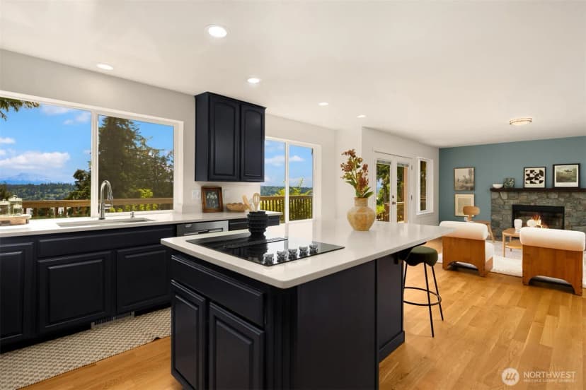 Property photo for 8226 Granite Drive Nw, Gig Harbor photo 5