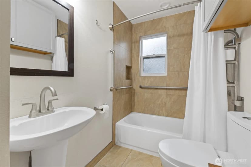 Property photo for Address withheld, Mukilteo photo 17