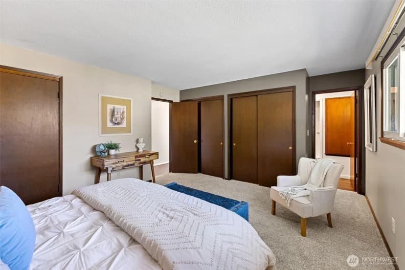 Property photo for 19237 35th Avenue S, Sea Tac photo 11