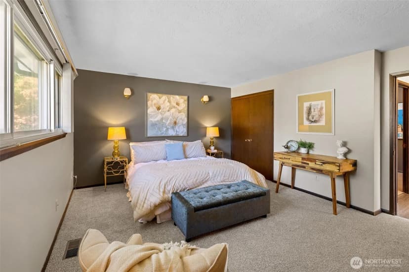 Property photo for 19237 35th Avenue S, Sea Tac photo 12