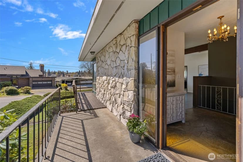 Property photo for 19237 35th Avenue S, Sea Tac photo 29