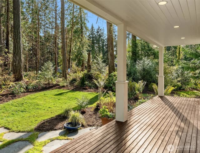 Property photo for 10060 Ne Springwood Lane, Bainbridge Island photo 3