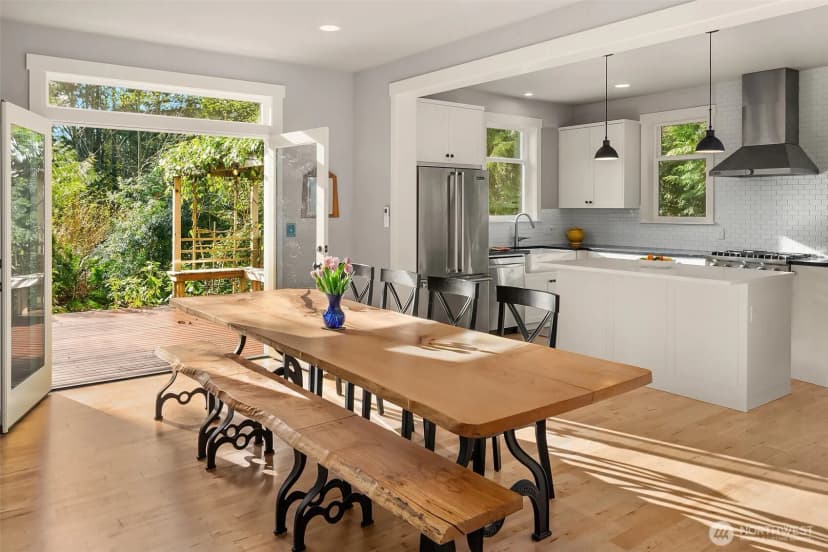 Property photo for 10060 Ne Springwood Lane, Bainbridge Island photo 9