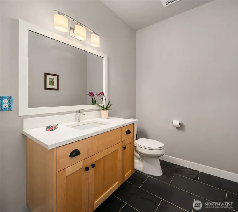 Property photo for 10060 Ne Springwood Lane, Bainbridge Island photo 20