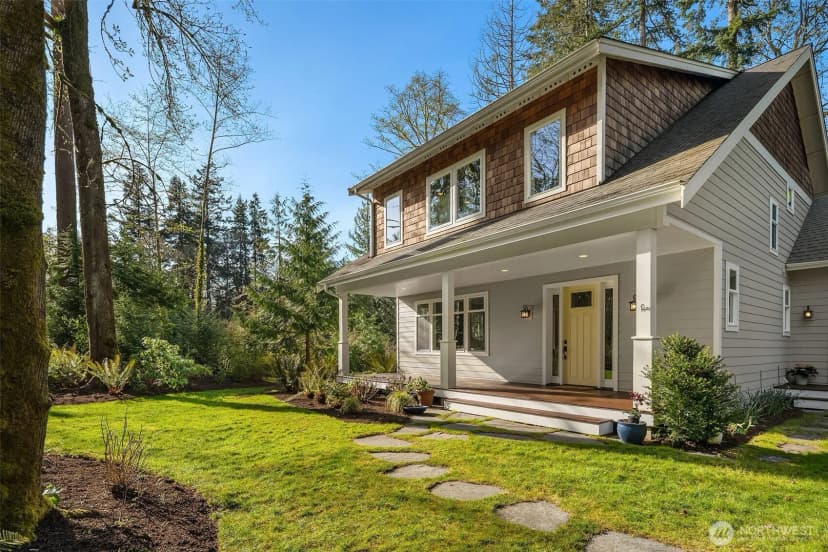 Property photo for 10060 Ne Springwood Lane, Bainbridge Island photo 2