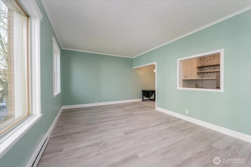 Property photo for 7 Harrison Street #20, Seattle photo 7