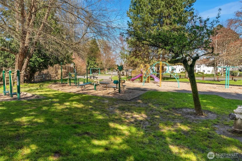 Property photo for 5505 S 236th Place, Kent photo 19