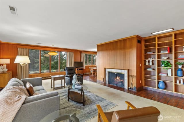 Property photo for 9428 Tracyton Boulevard Nw, Bremerton photo 4