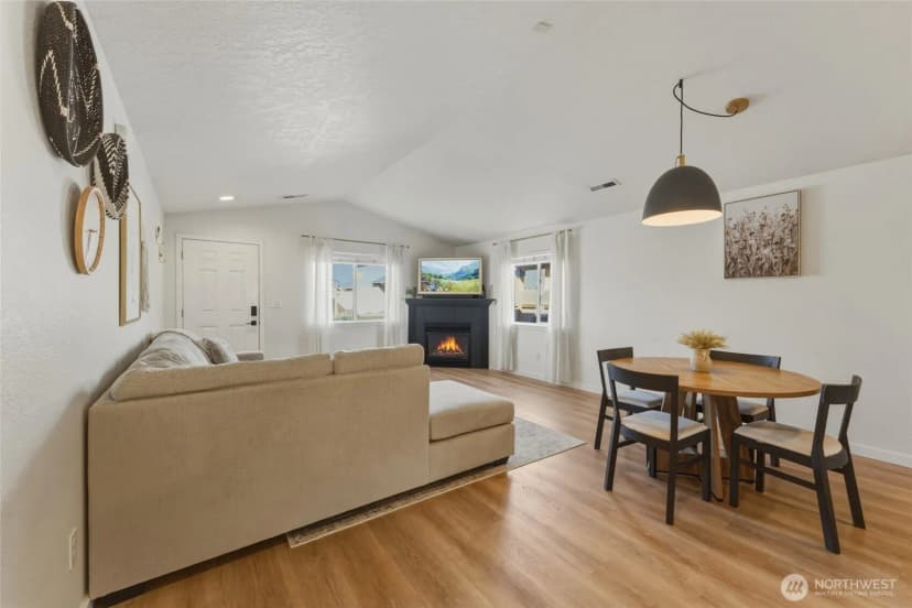 Property photo for 1203 Sw Carver Street, College Place photo 12