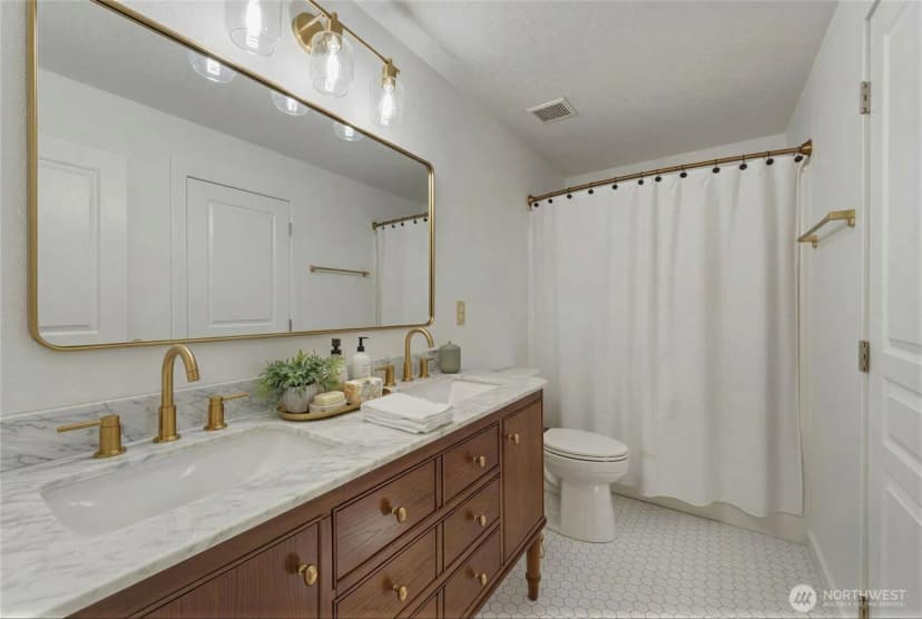 Property photo for 1203 Sw Carver Street, College Place photo 17