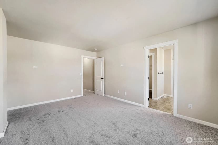 Property photo for 367 Graham Avenue Ne, Renton photo 30