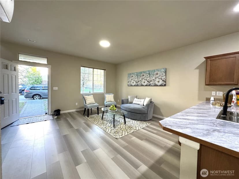Property photo for 367 Graham Avenue Ne, Renton photo 12