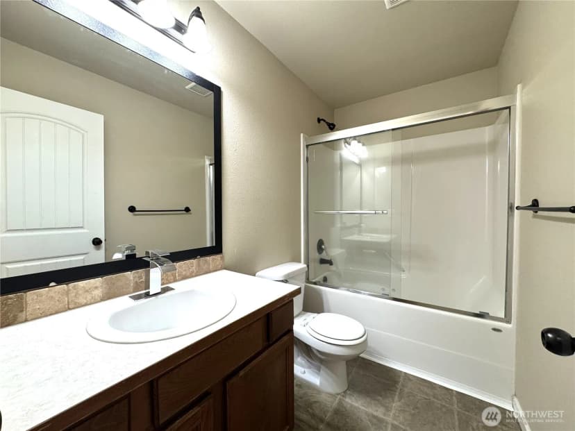 Property photo for 367 Graham Avenue Ne, Renton photo 21