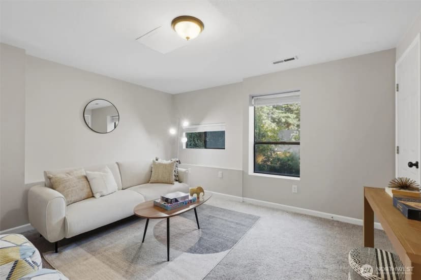 Property photo for 115 S 214th Street, Normandy Park photo 24