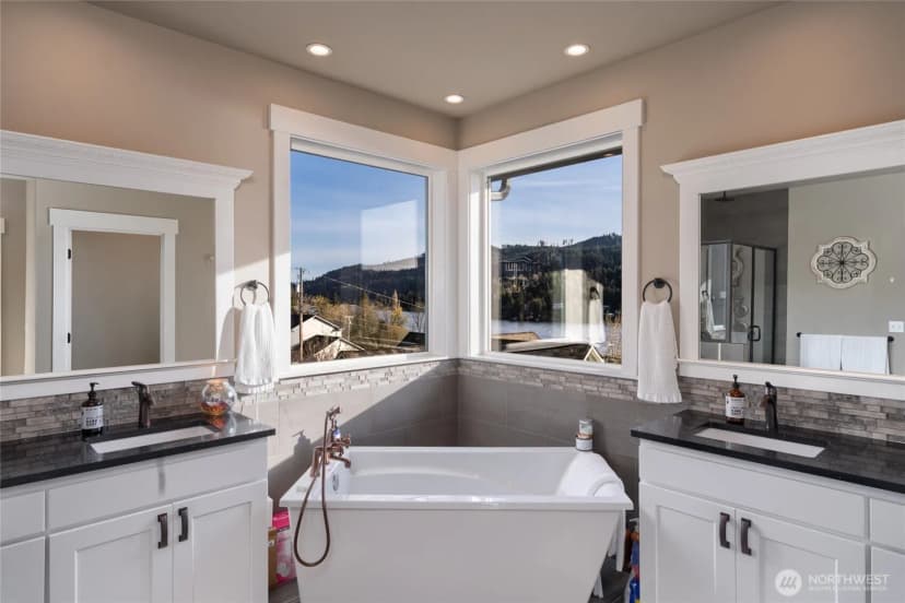 Property photo for 18180 Freedom Lane, Mount Vernon photo 16
