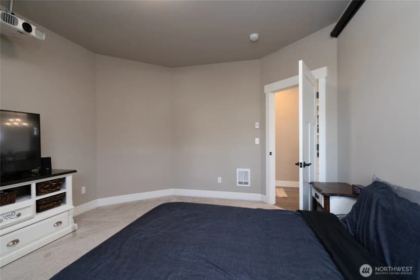 Property photo for 18180 Freedom Lane, Mount Vernon photo 19