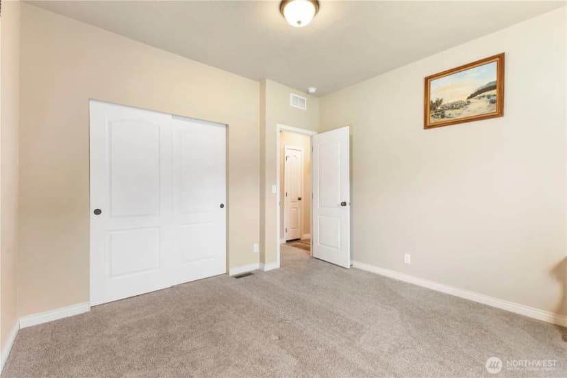 Property photo for 13113 Algyer Road Se, Rainier photo 23