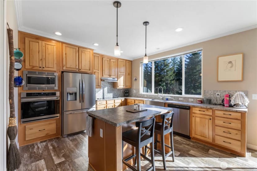 Property photo for 13113 Algyer Road Se, Rainier photo 8