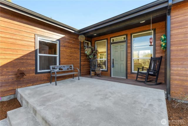 Property photo for 13113 Algyer Road Se, Rainier photo 2