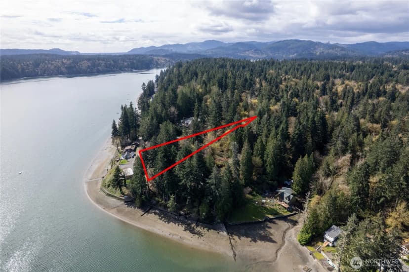 Property photo for 4806 Sunrise Beach Road Nw, Olympia photo 37