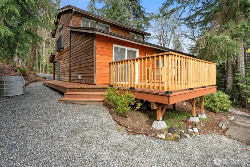 Property photo for 4806 Sunrise Beach Road Nw, Olympia photo 29