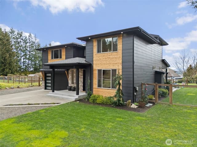 Property photo for 14423 134th Avenue E, Puyallup photo 5