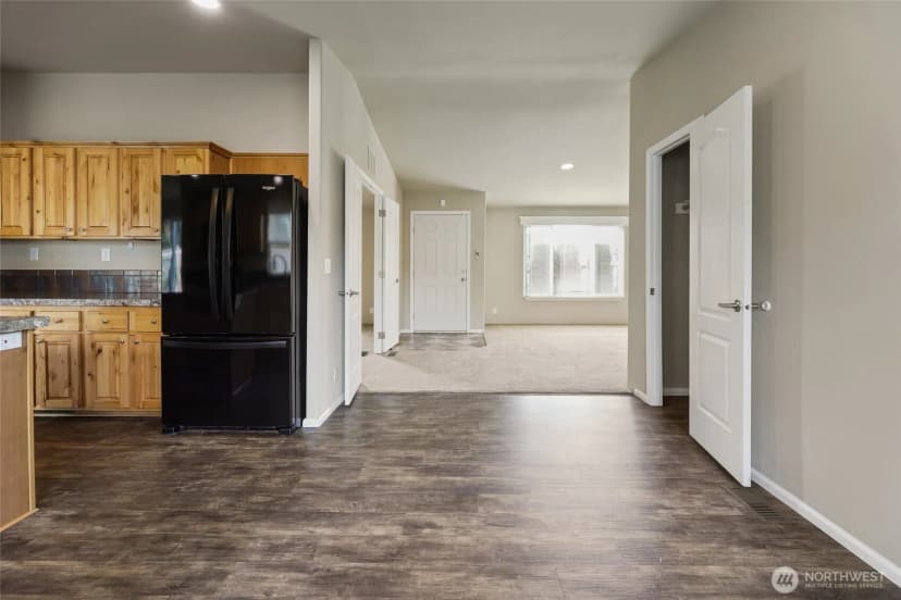 Property photo for 3516 Meadowbrook Lane Se, Lacey photo 9
