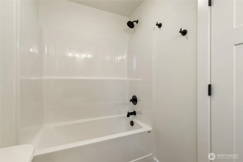 Property photo for 4241 Melrose Lane, Bellingham photo 25