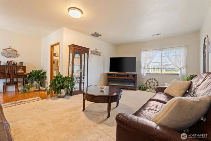 Property photo for 5514 H Jackson Highway, Toledo photo 5