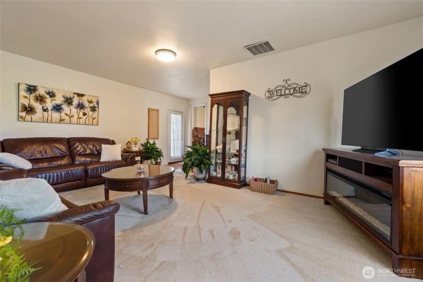 Property photo for 5514 H Jackson Highway, Toledo photo 6