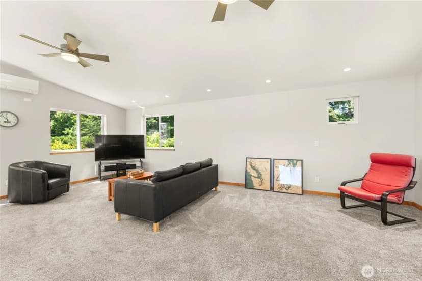 Property photo for 8829 Sw Quartermaster Drive, Vashon photo 25