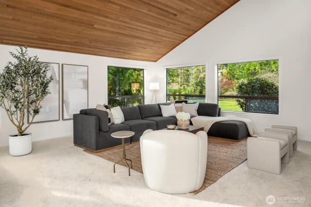 Property photo for 21221 Se 13th Place, Sammamish photo 5