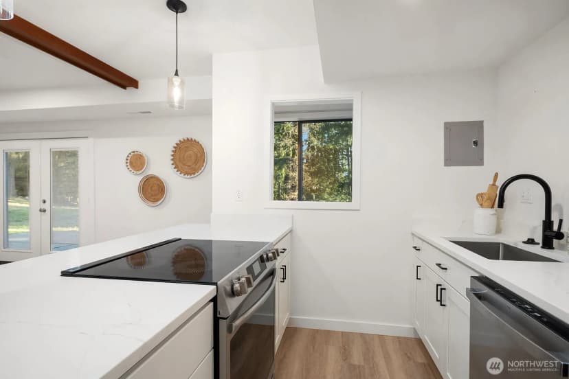 Property photo for 21221 Se 13th Place, Sammamish photo 32