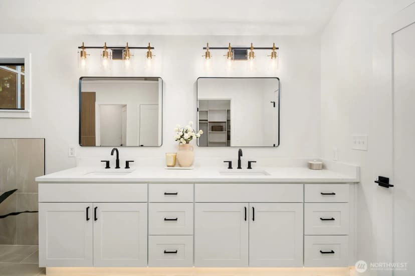 Property photo for 21221 Se 13th Place, Sammamish photo 21