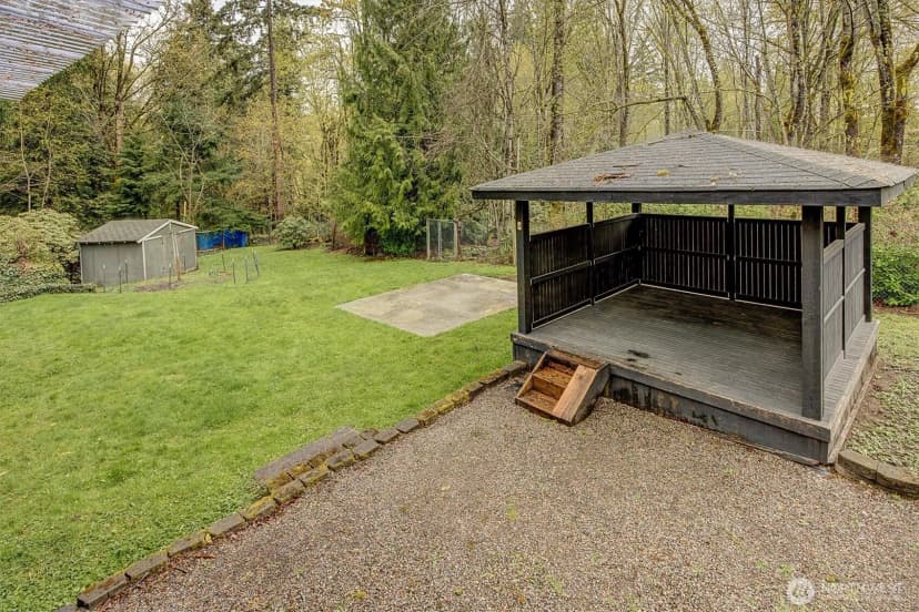 Property photo for 10624 171st Avenue Ne, Redmond photo 18