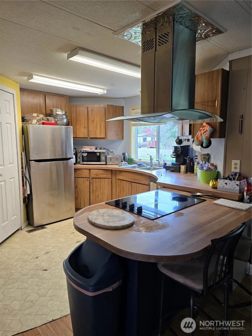 Property photo for 32211 N Place, Ocean Park photo 20